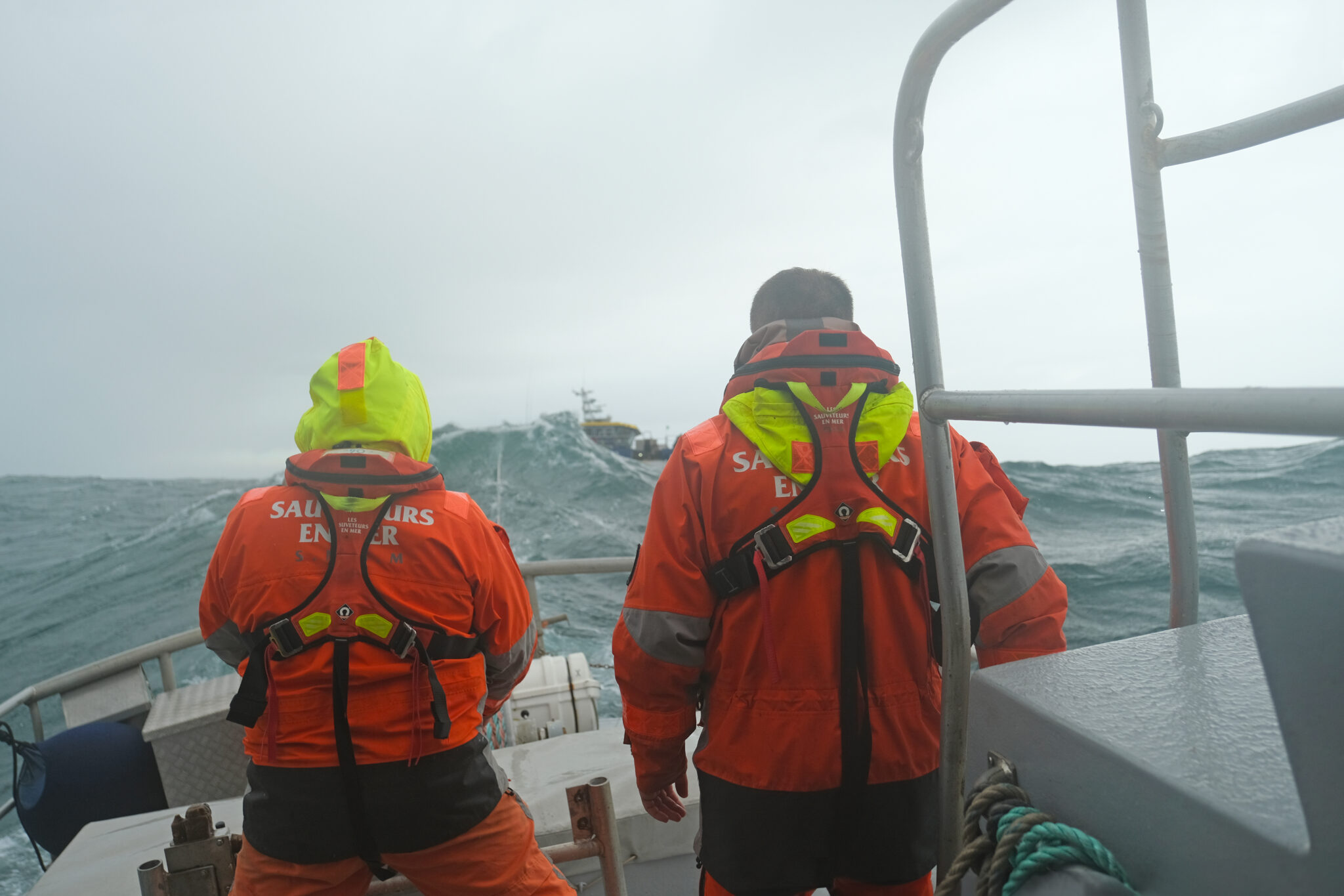 Remorquage musclé d'un chalutier